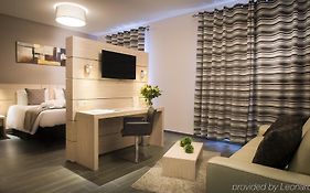 Aero 44 Hotel  3*